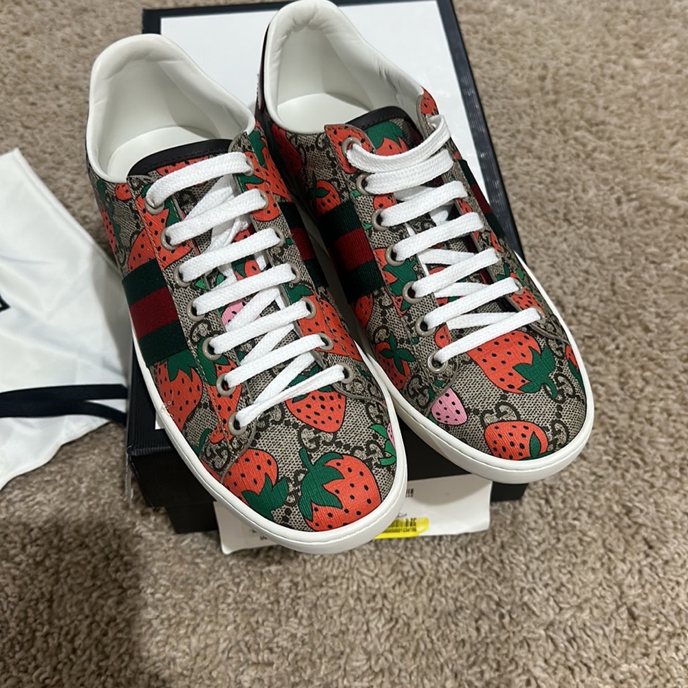 Gucci womens Ace Strawberry sneakers